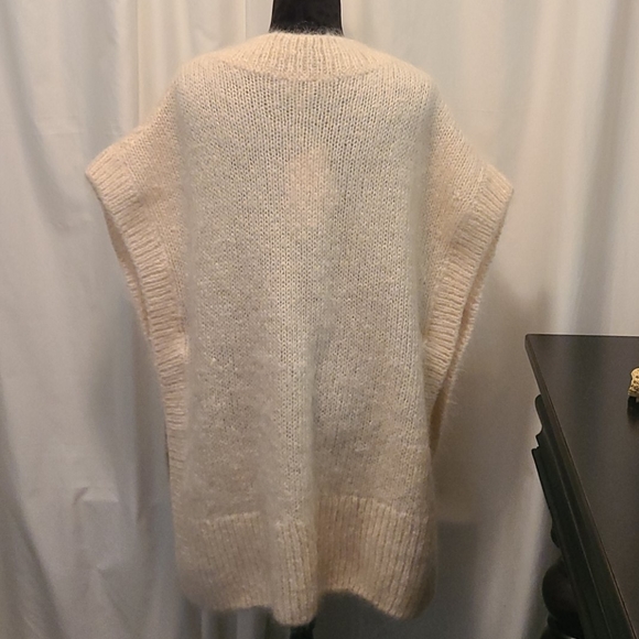 & other stories sweater poncho- EUC - Picture 3 of 6